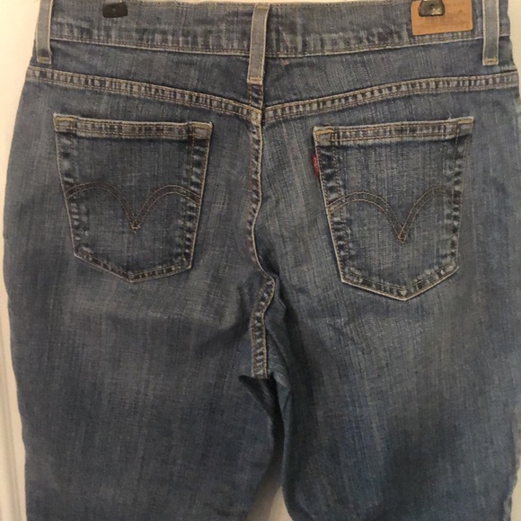 Levi’s 550 Relaxed Bootcut Jeans - Picture 4 of 8